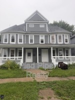 featured image of 817 S Benton Ave