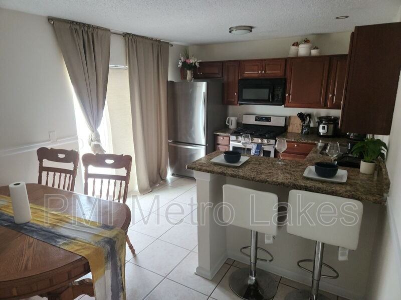 5026 Aventura Blvd - Photo 7 of 32