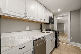 206 E 25th St #3 - Photo 1 of 1