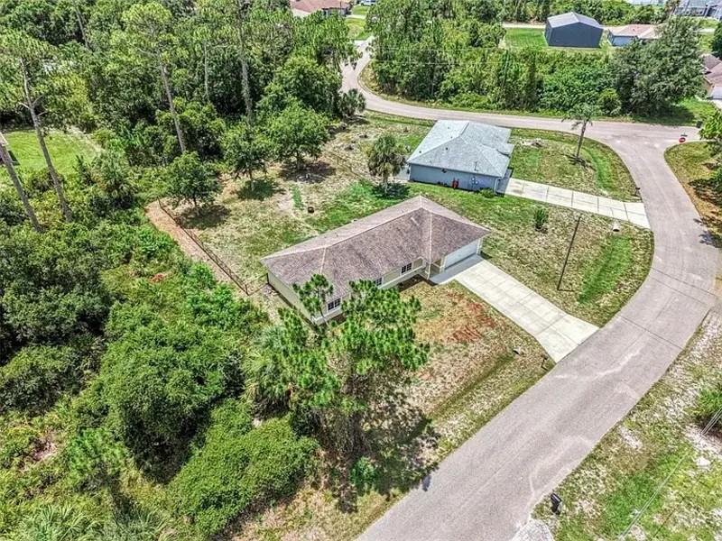 4845 Hader Rd - Photo 5 of 39