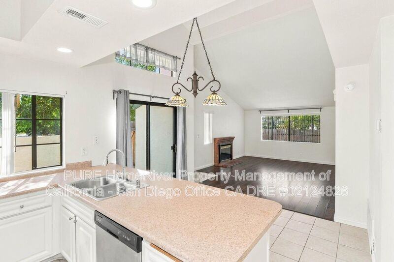 1007 Howard Ave #35 - Photo 7 of 21