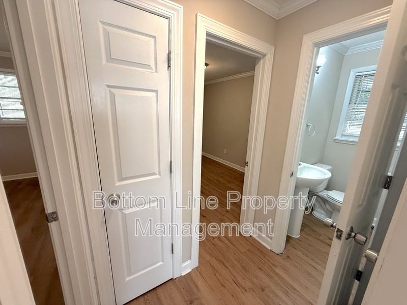 1823 Vinton St - Photo 6 of 12