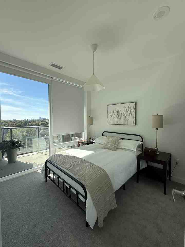 4010 Eglinton Avenue West #705 - Photo 3 of 11