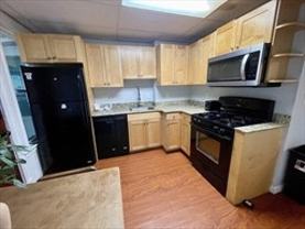 8 7th St #8 - Photo 1 of 1
