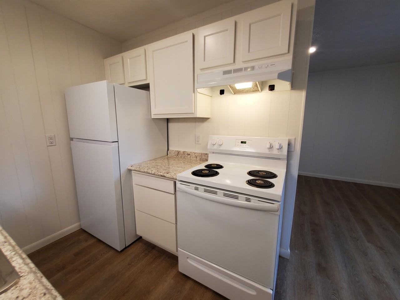 Carolina Drive - Photo 5 of 31