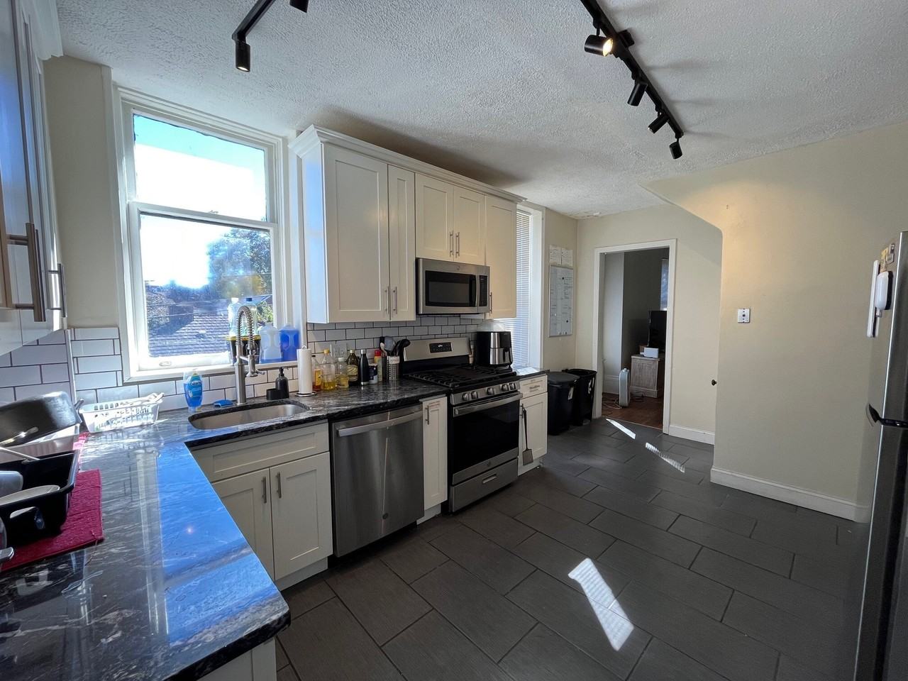 Penn 6707 - Photo 3 of 33
