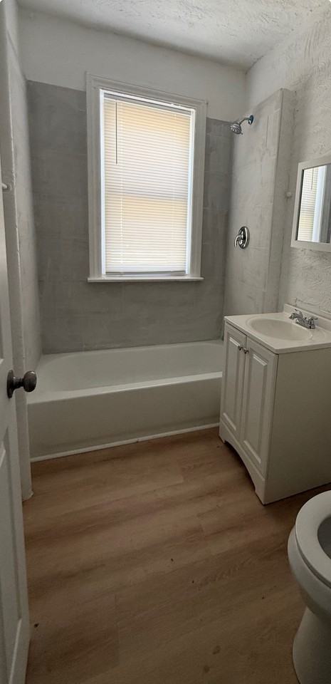 119-21 E 59th St - Photo 3 of 5