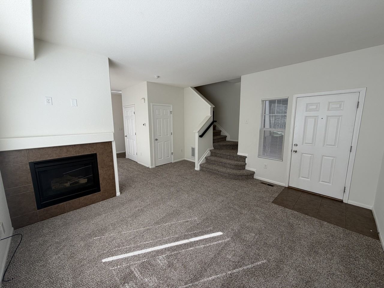 12944 GRANT CIR W - Photo 5 of 18