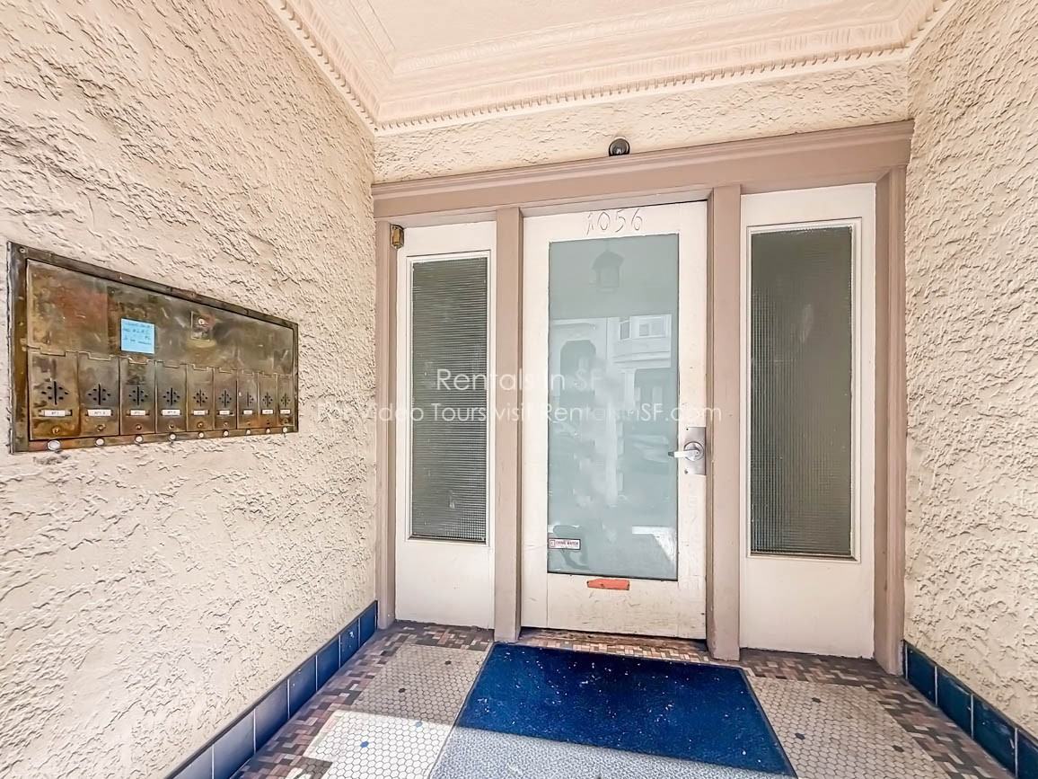 1056 Pacific Ave #4 - Photo 4 of 19