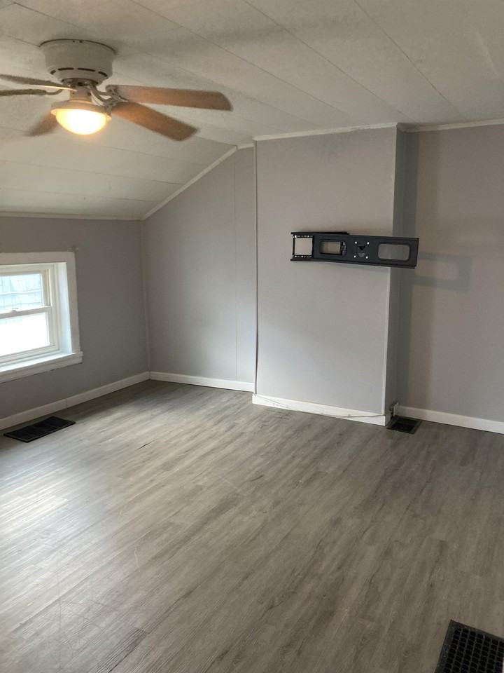 561-565 Congress Street - Photo 6 of 15