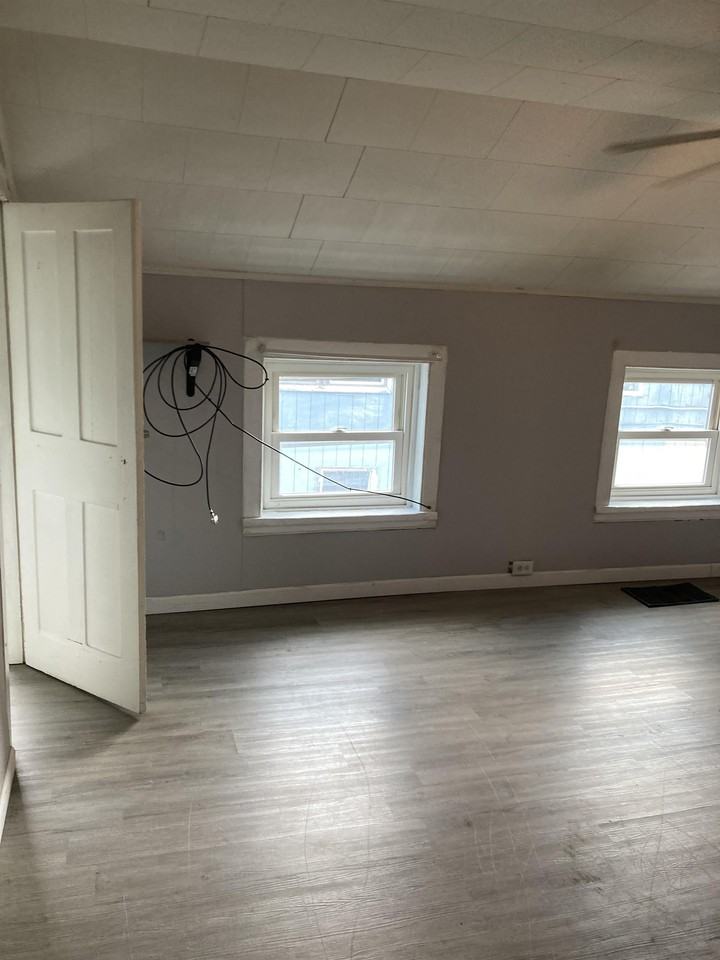 561-565 Congress Street - Photo 7 of 15