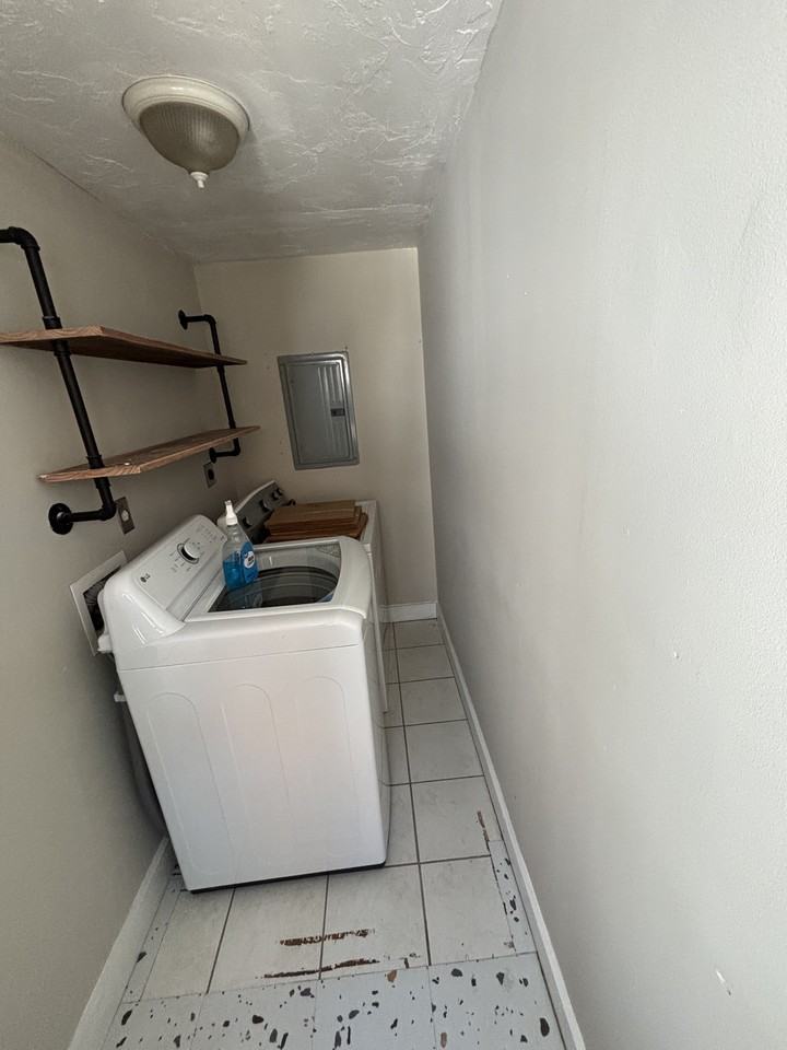 Lake View Ave #1 - Photo 2 of 15