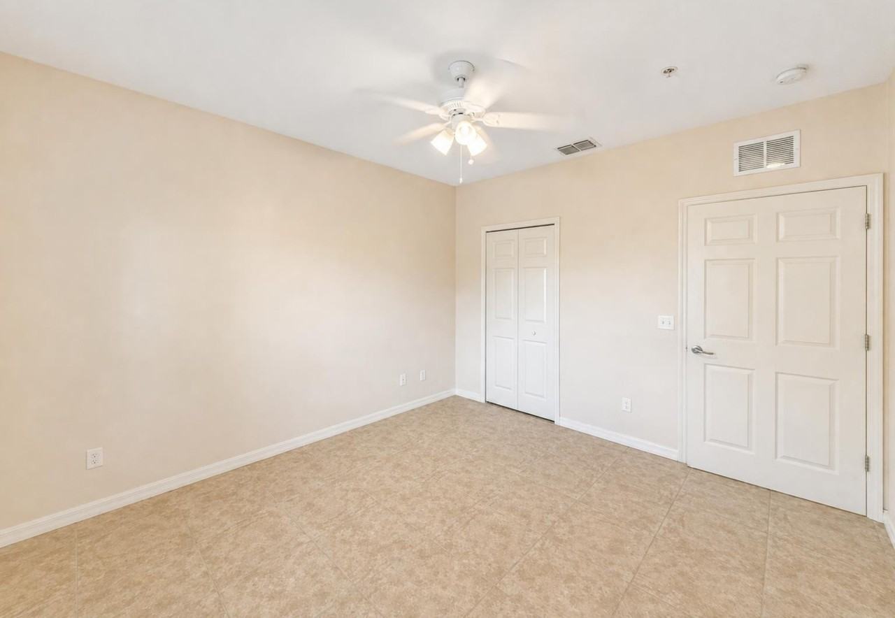 26172 Explorer Rd - Unit 1 - Photo 7 of 11