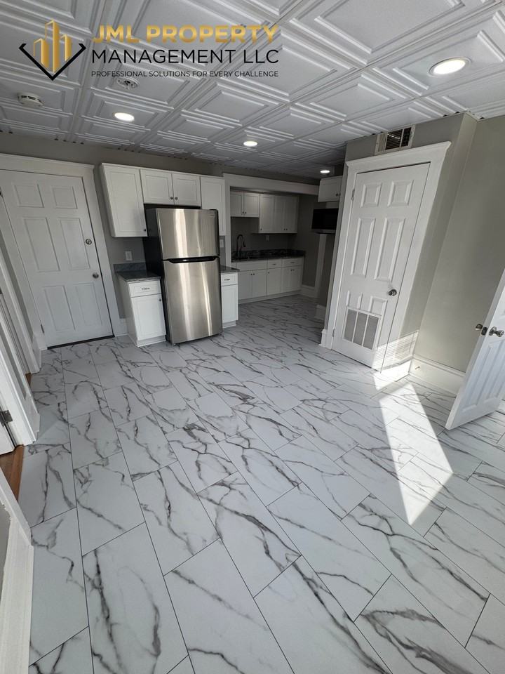 321 Union St - Photo 5 of 14