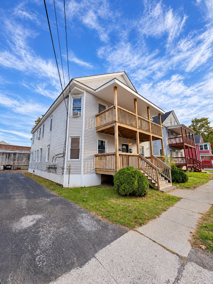 216 Winnikee Avenue #1a - Photo 2 of 19