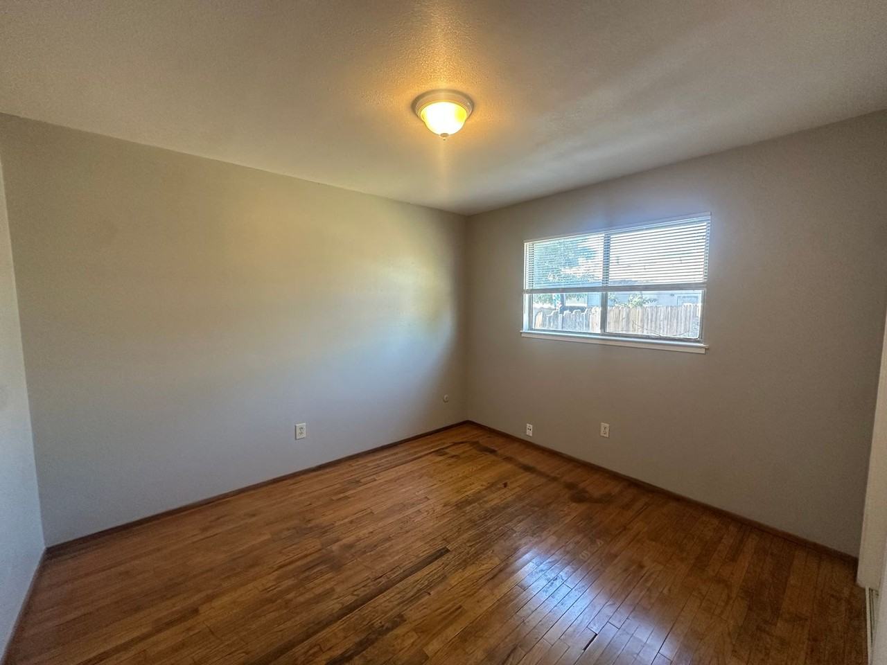 917 Byron Ln Apt B - Photo 6 of 13