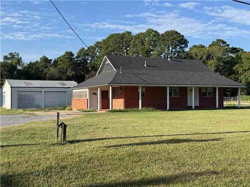 845 W Texas Ave - Photo 2 of 13