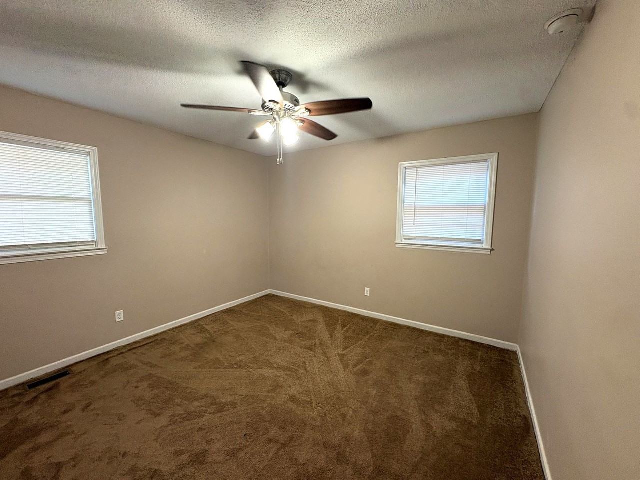 410 Old Central Rd #1 - Photo 5 of 7