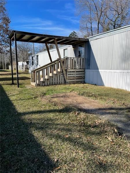 131 Oxford Ln - Photo 2 of 12