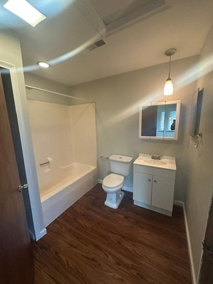 4636 Starmer Dr - Photo 6 of 20