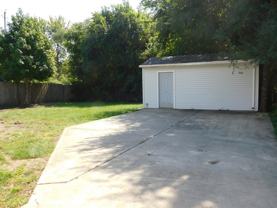 2730 E Black Ave - Photo 1 of 1