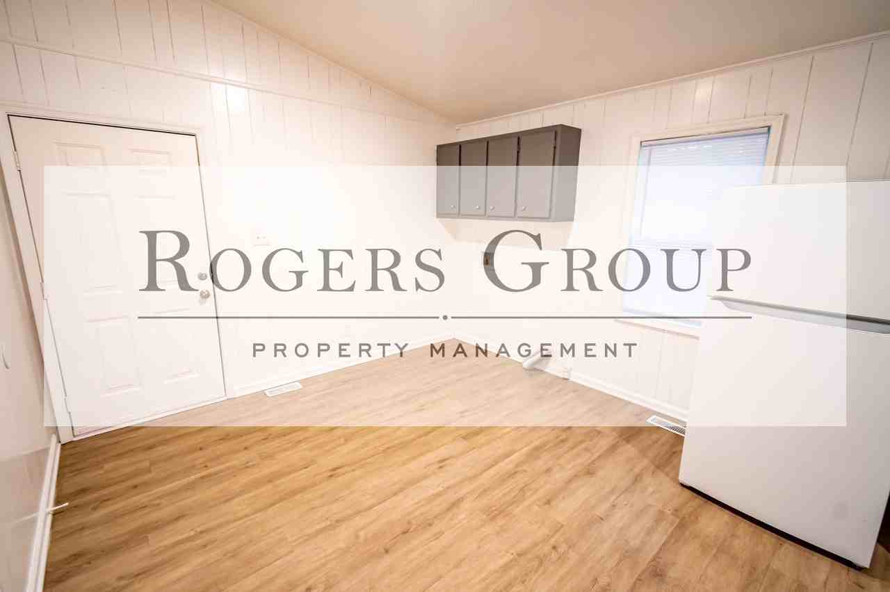 105 Horsecreek Rd - Photo 3 of 10