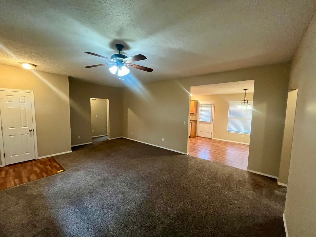 1658 N Pigeon Rd - Photo 6 of 19
