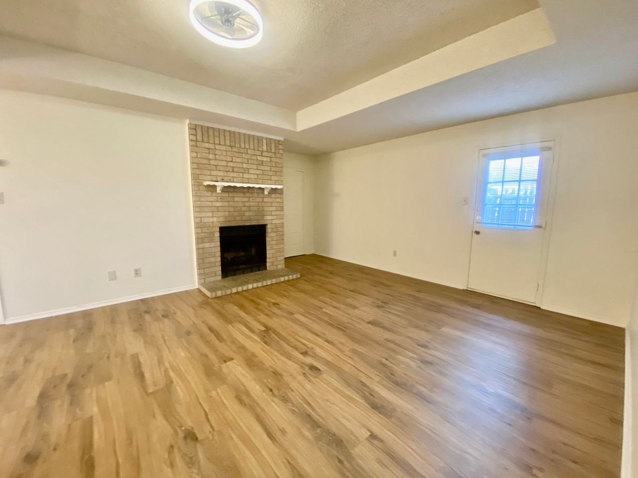 7521 April Ln - Photo 2 of 21