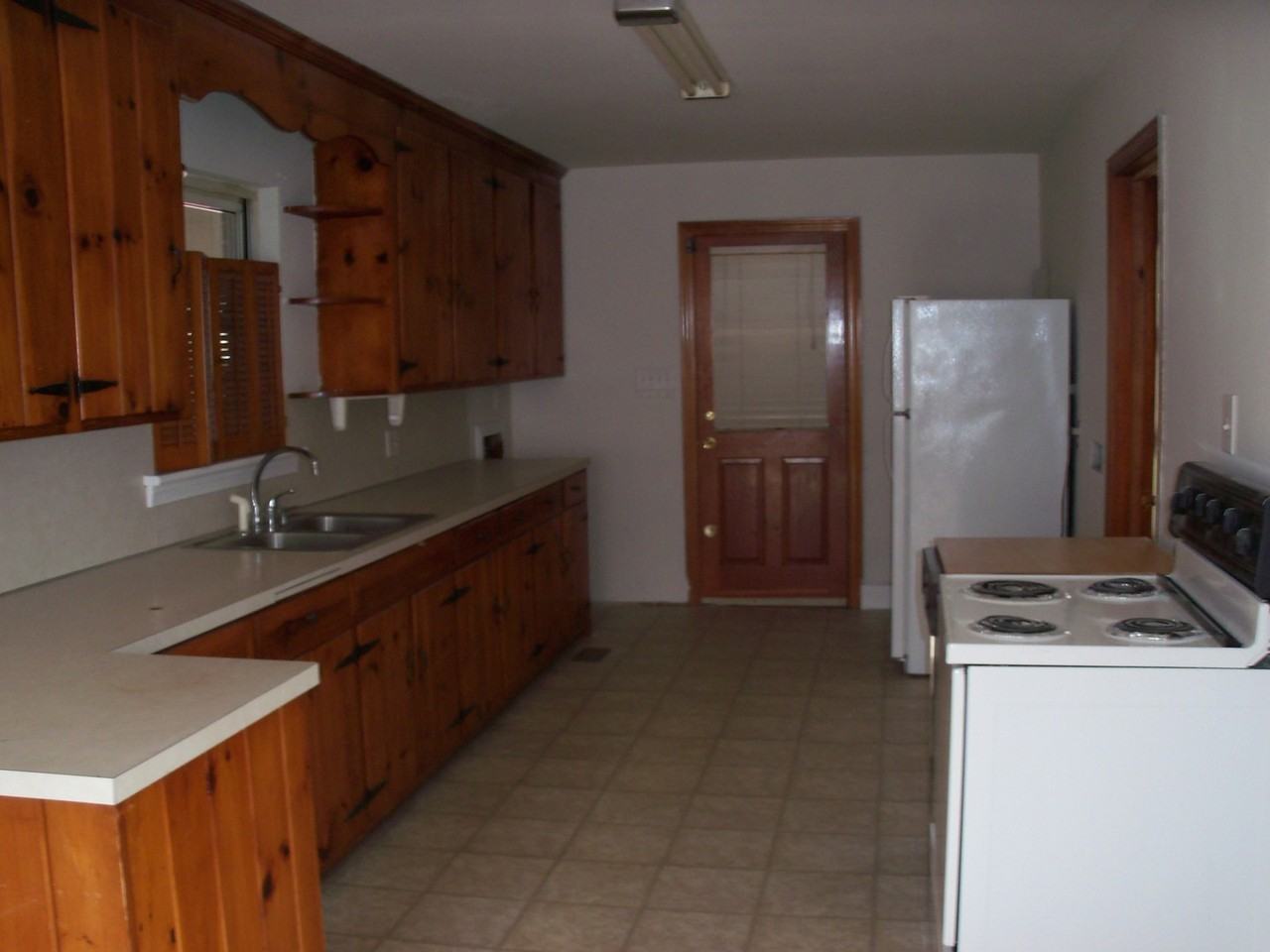 4434 Freedom Dr - Photo 4 of 7
