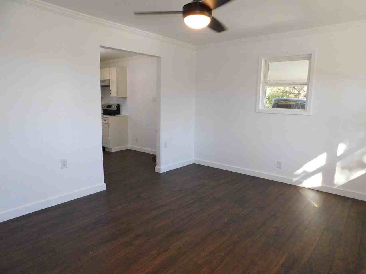 220 30th St Sw - Photo 6 of 15