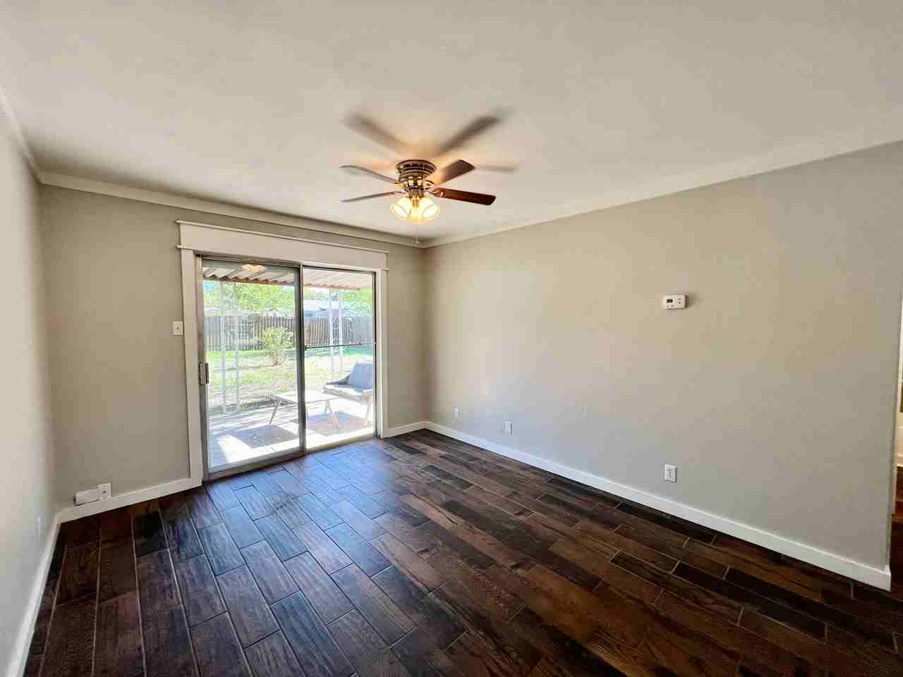 308 Judith Ann Dr - Photo 3 of 28