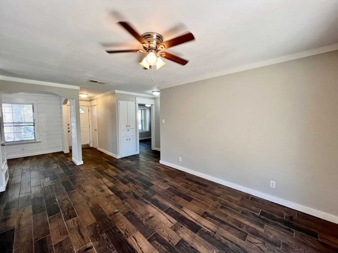 308 Judith Ann Dr - Photo 5 of 28