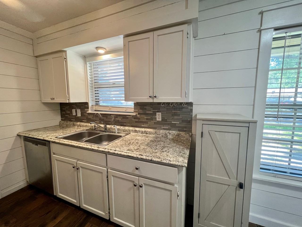 308 Judith Ann Dr - Photo 7 of 28