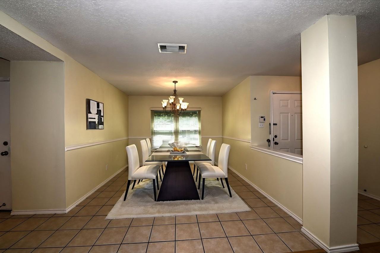 5439 Champions Hill Dr - Photo 5 of 41