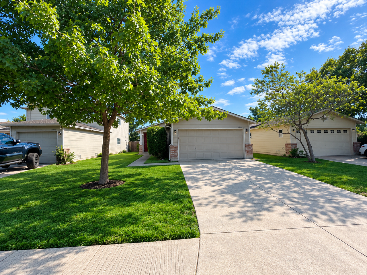 10066 Southern Sun - Photo 2 of 34