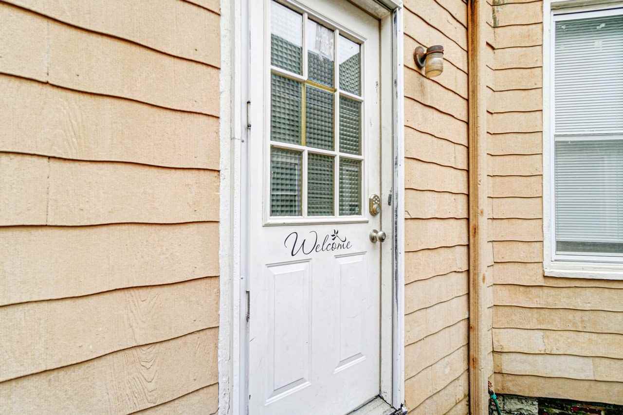 2363 Chickasaw St - Photo 7 of 42