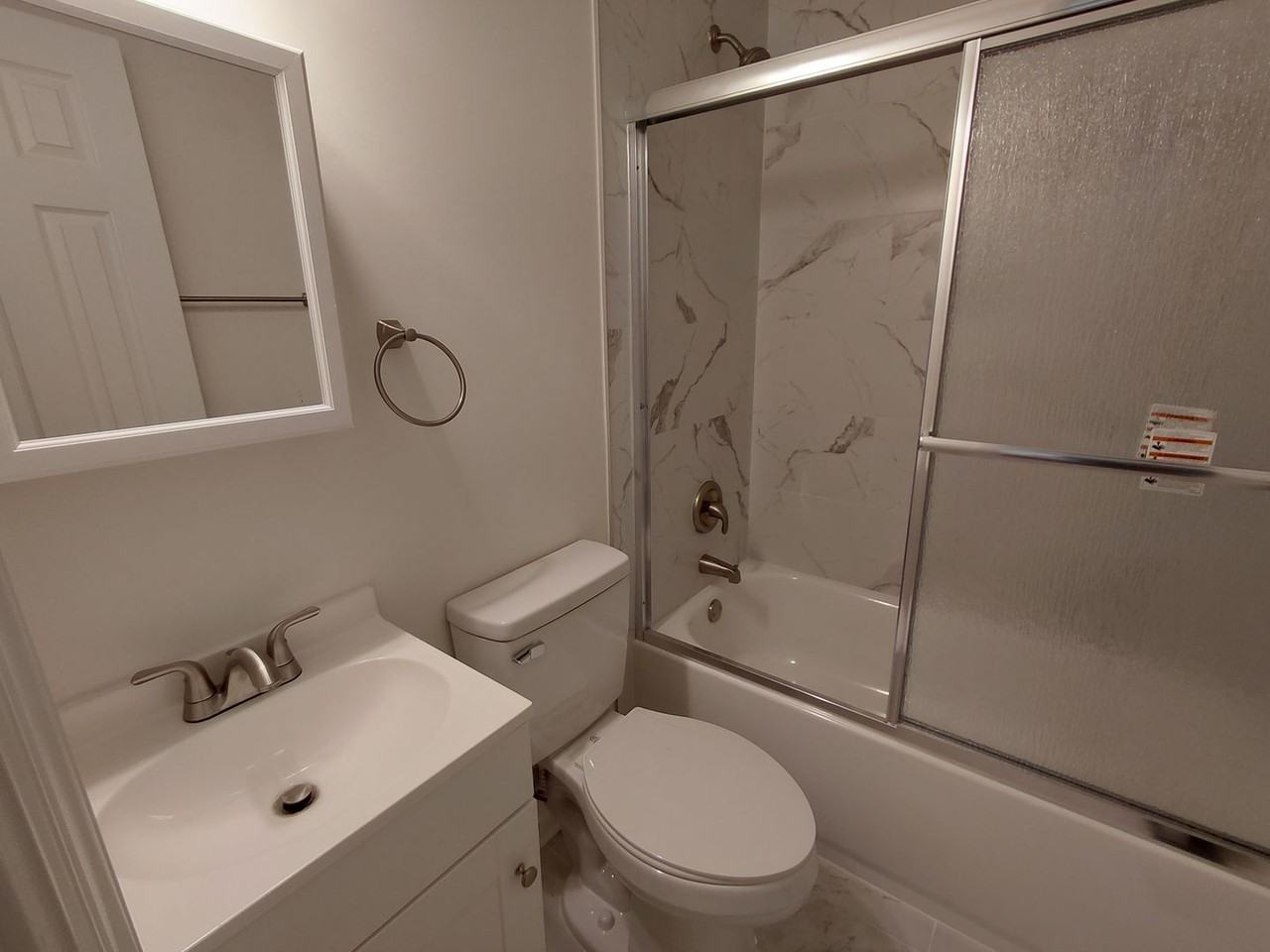 2927 Jefferson St - Photo 6 of 7