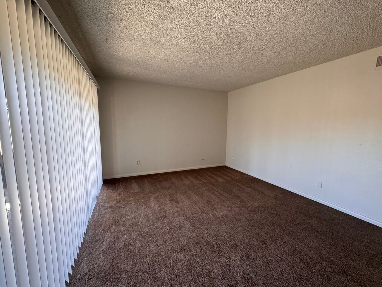 4237 Trevor - Photo 2 of 12