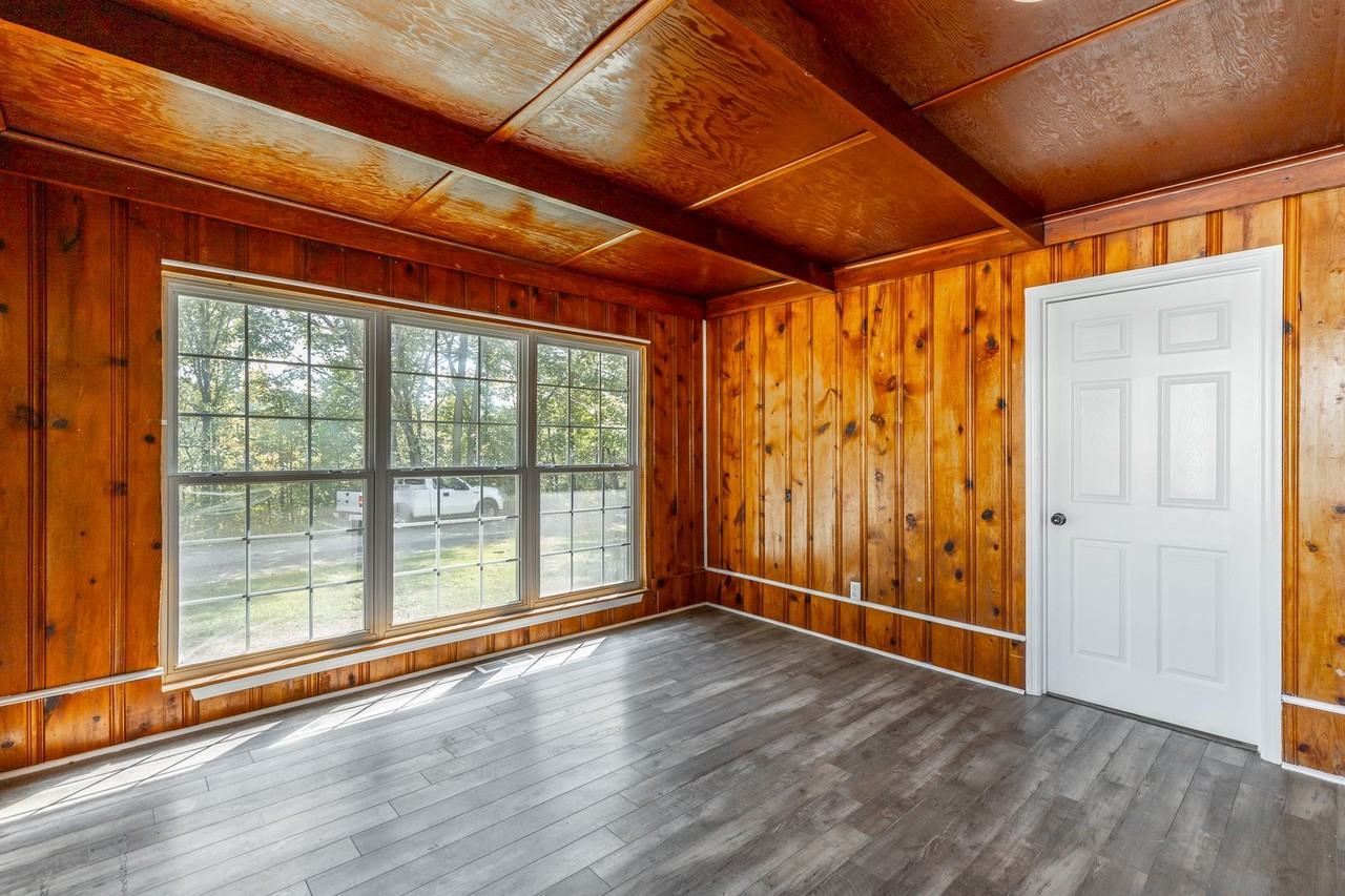 11215 Dayton Pike - Photo 3 of 17