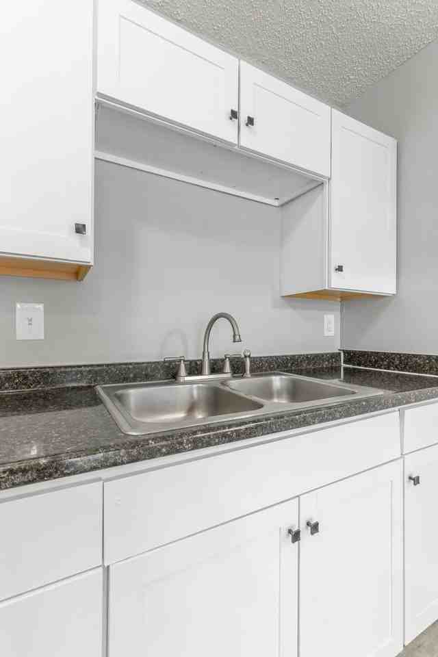 11215 Dayton Pike - Photo 5 of 17