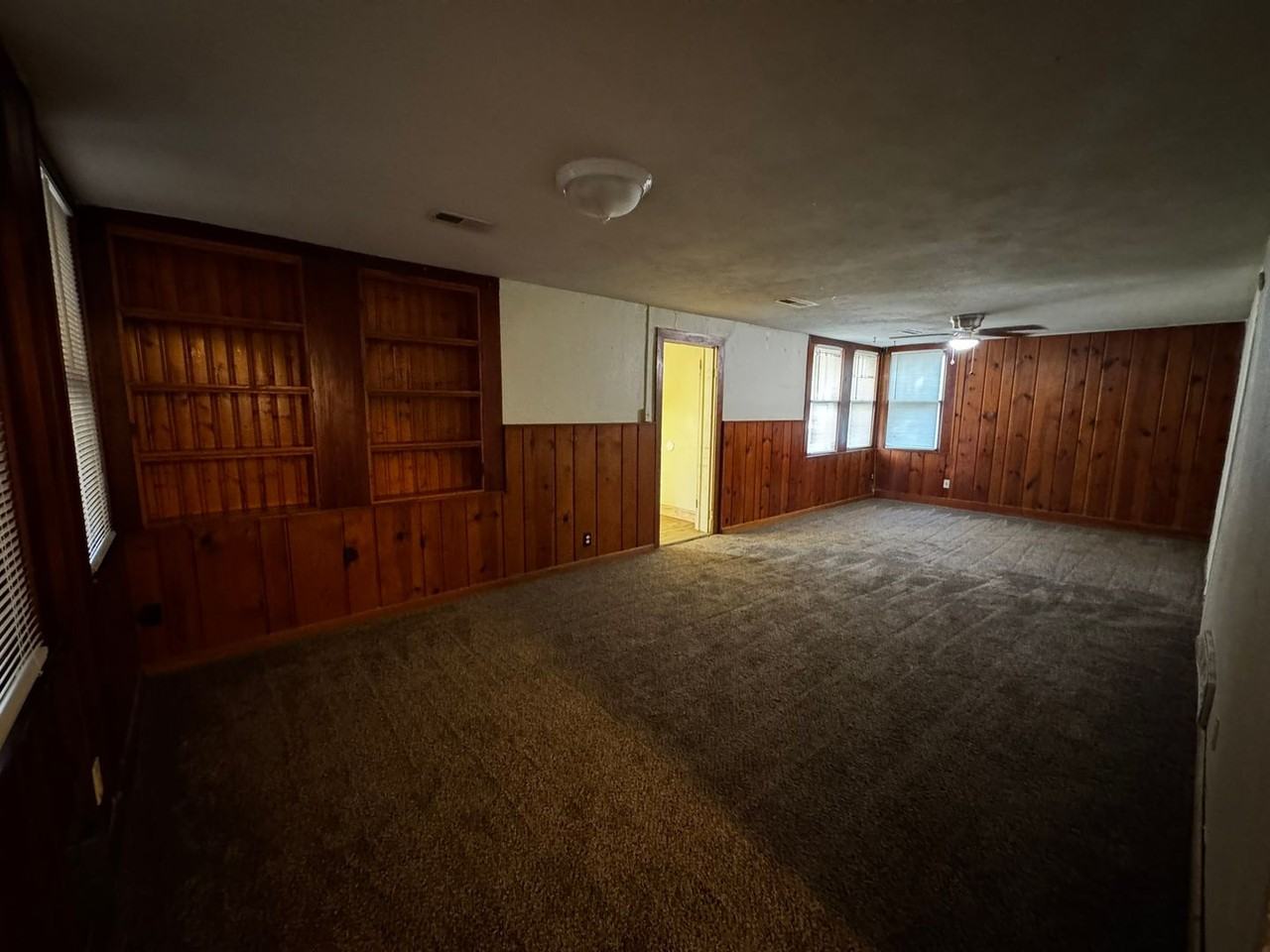 1410 W Worley St - Photo 6 of 26
