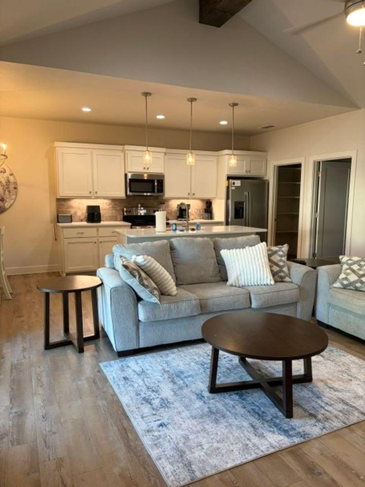 3844 Kala Dr - Photo 4 of 21