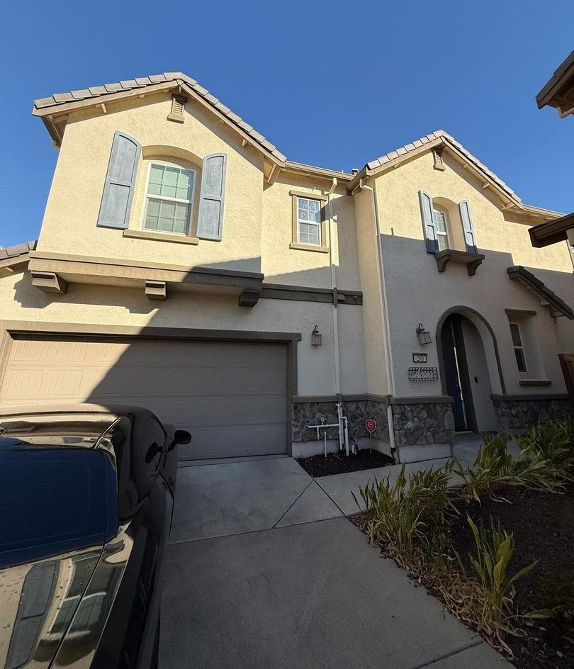 280 Uccello Way - Photo 2 of 34