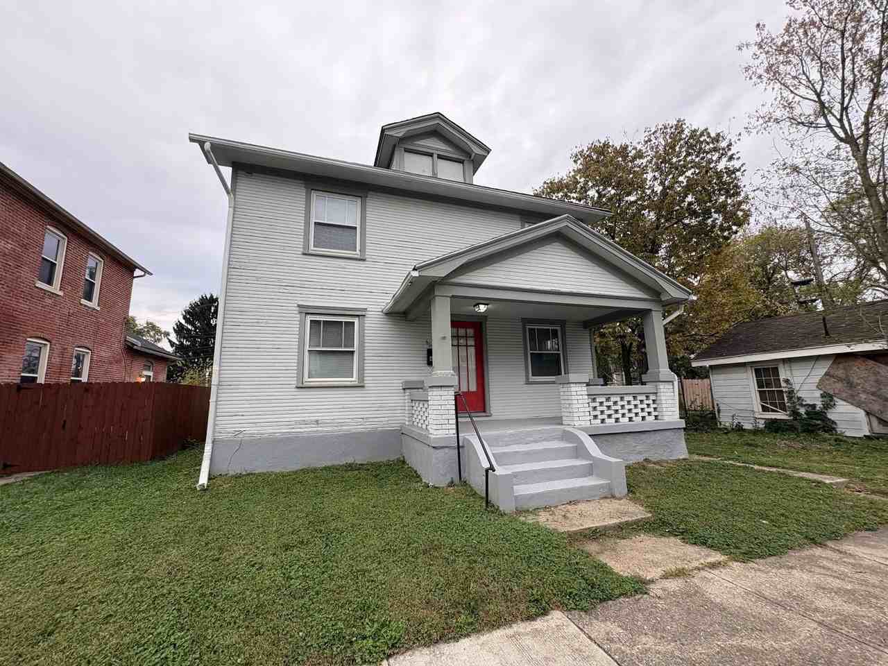 60 Bell St - Photo 2 of 10