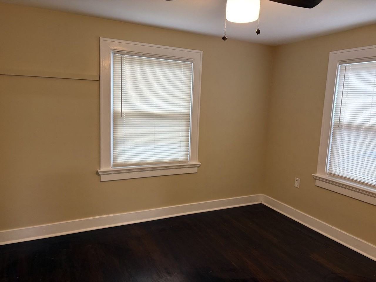 60 Bell St - Photo 4 of 10