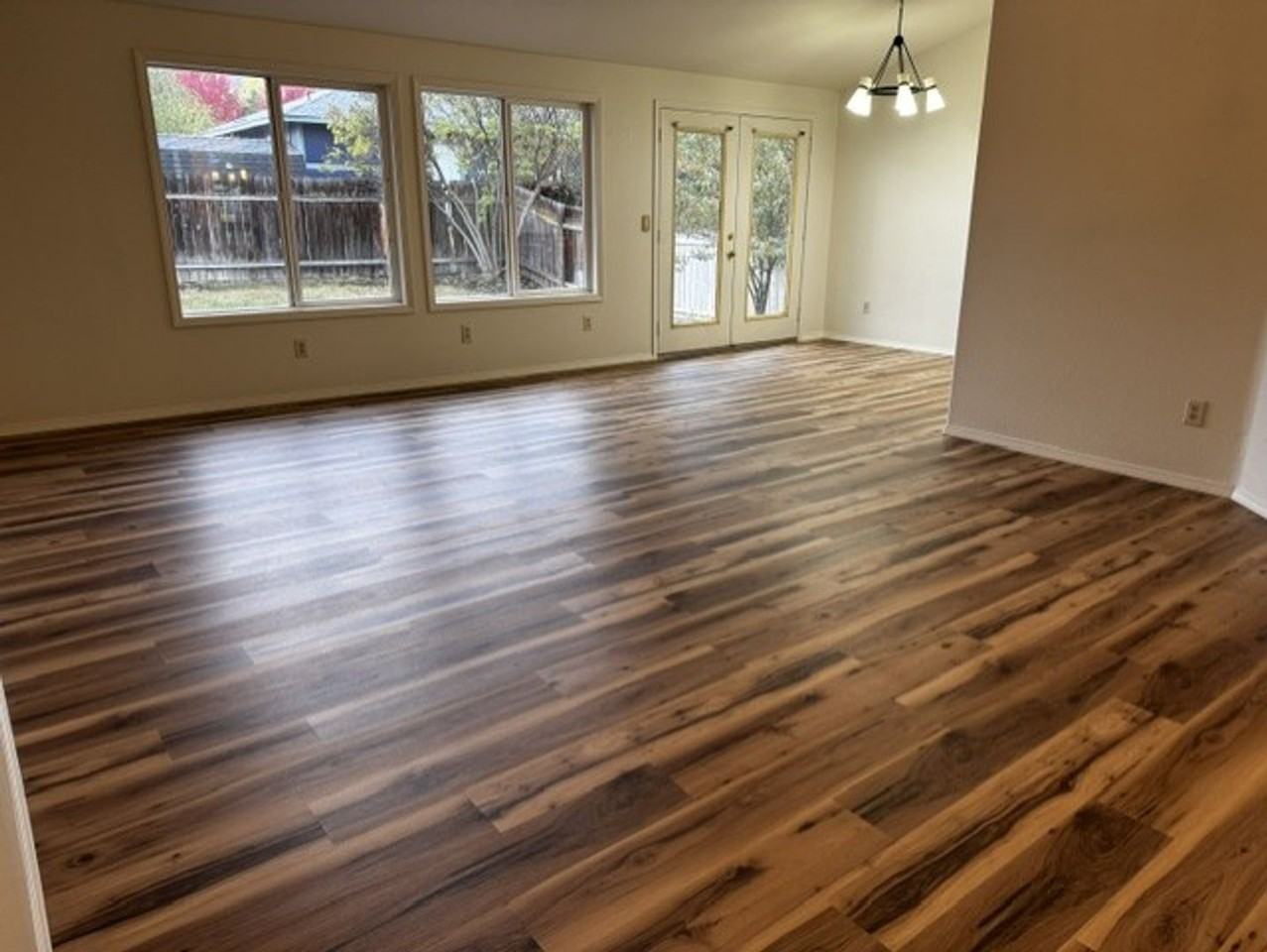 1883 Ne Windy Tree Ct - Photo 6 of 15