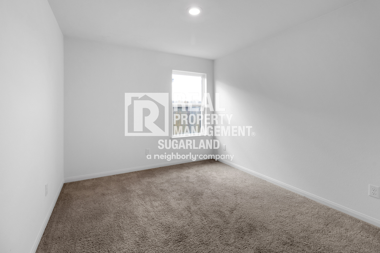 8131 Vacek Meadows Loop - Photo 3 of 31