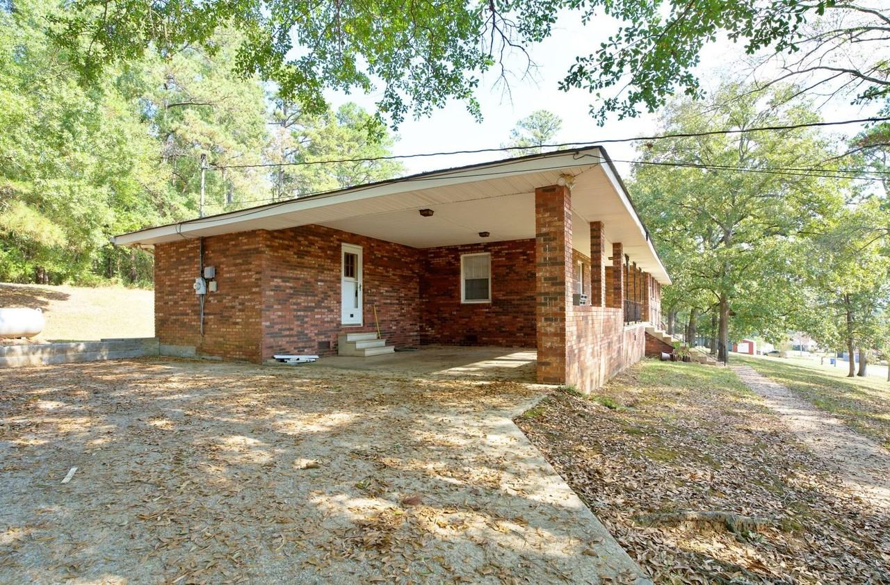 304 E Alabama St - Photo 2 of 14