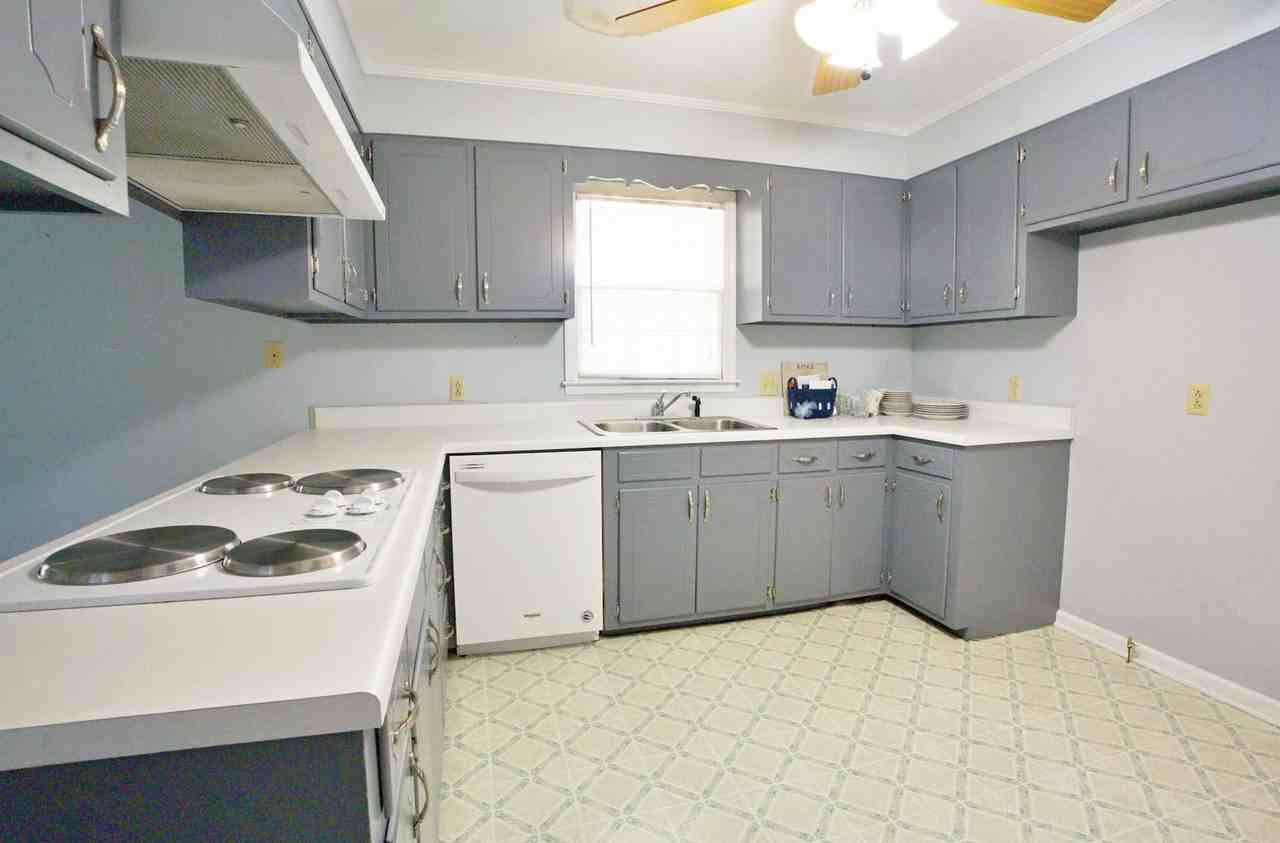 304 E Alabama St - Photo 5 of 14