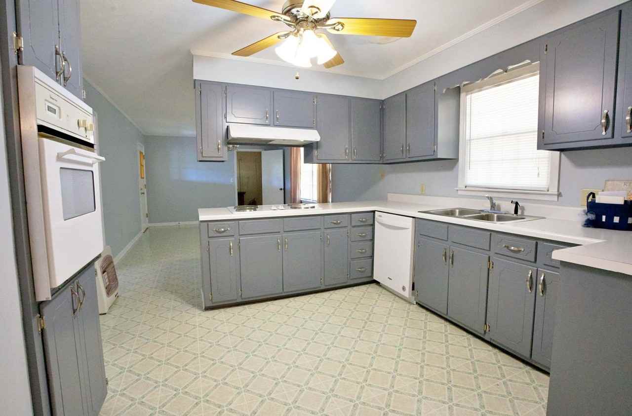 304 E Alabama St - Photo 6 of 14